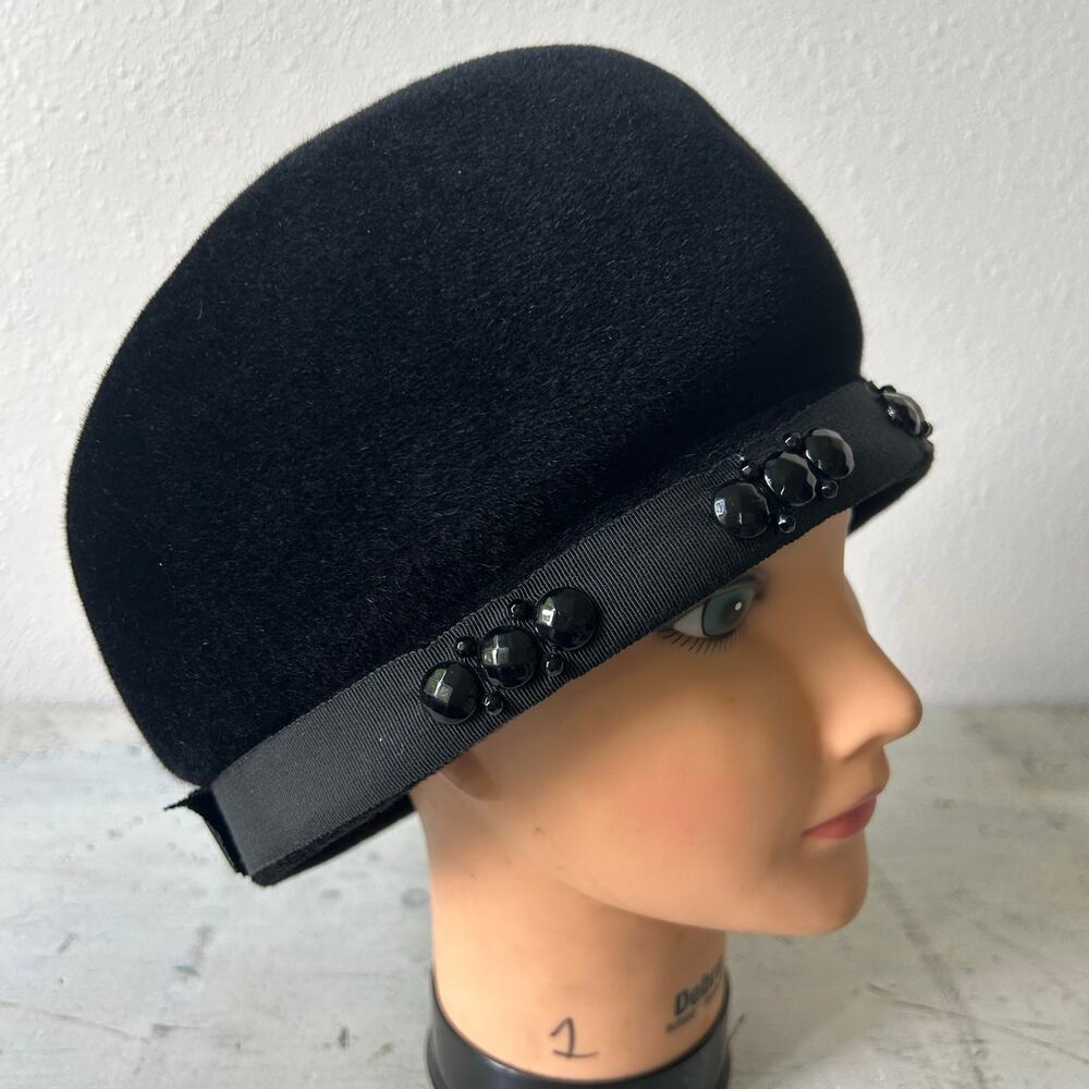 Vintage 1950s 60s Peachbloom Velour Black Fur Felt Cloche Hat Beaded Union Made